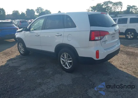 2015 Kia Sorento Lx z USA, uszkodzony, nr VIN 5XYKT3A63FG581565